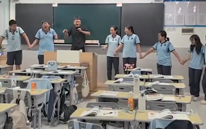 “串联嘛,哆嗦一下就学会了”