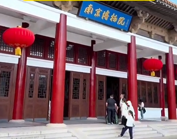 �Ͼ�����Ժ�ػ����������г���