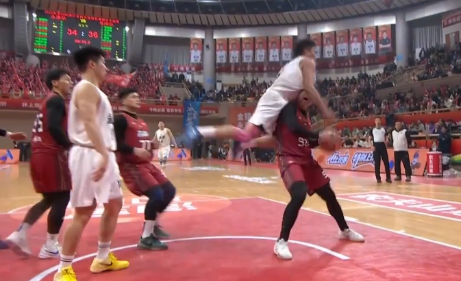 ��BA�����ϵ�ů��һĻ