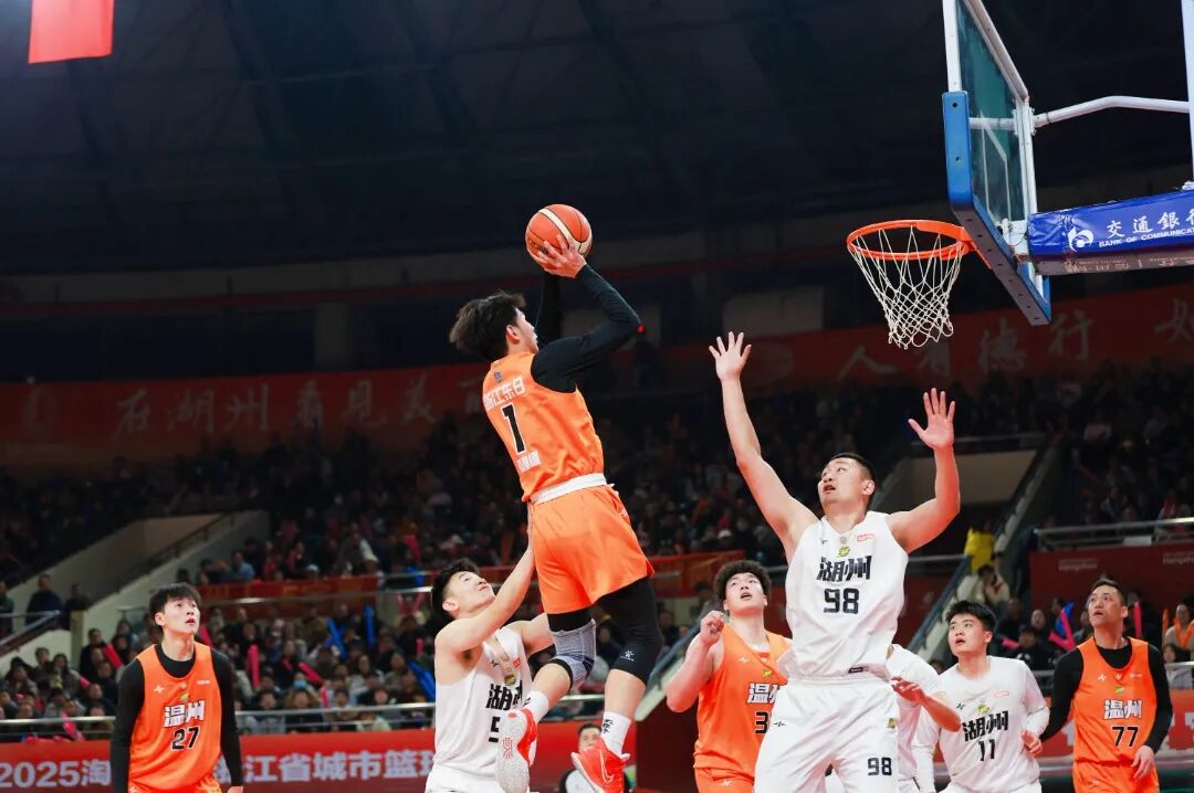 85��82�����ݶ�սʤ���ݶ� ��ǿս����