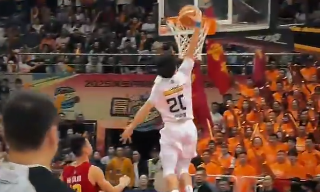 ��BA��������ˣ������֤����ȺӢ��