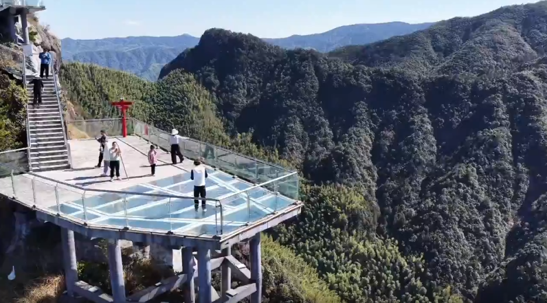 ̩˳ɽ�������ˮϯӭ����