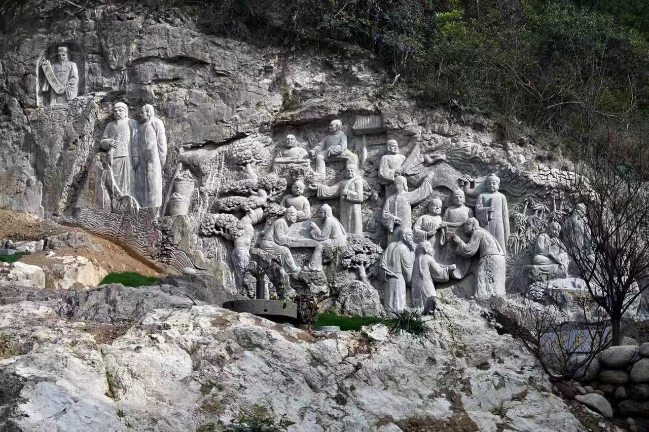 ��ɽ��ʷ �Ͽ����� ��������ʯ�ߵġ���ʯ�ɽ�֮·