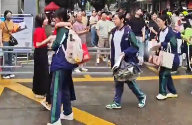 ��һ�գ���һ�������ˣ� ��������ʦ������ һ��һ����硱